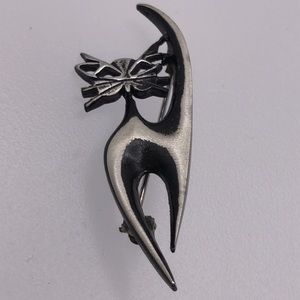 Vintage Mid Century Handmade Metal Cat Pin Brooch by THE HANDCRAFTER